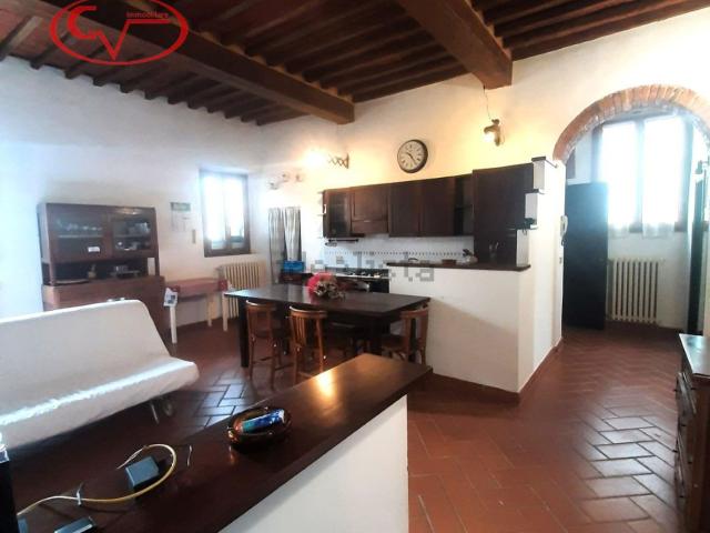 Appartamento in vendita a Montevarchi, Toscana