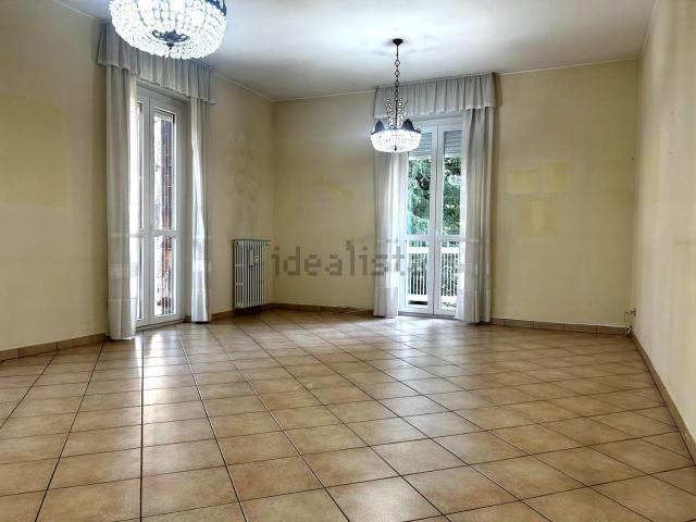 Appartamento in vendita a Cantù, Lombardia