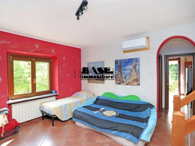 Appartamento in vendita a Guanzate, Como