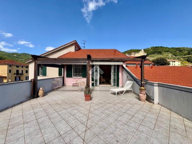 Appartamento in vendita a Calice Ligure, Liguria