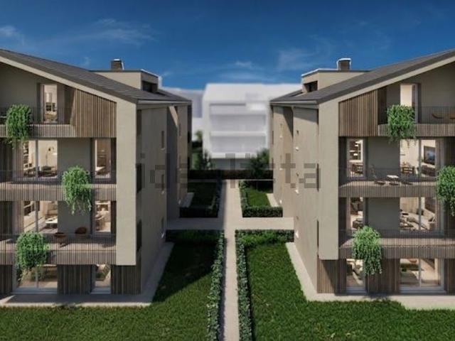Appartamento in vendita a Peschiera del Garda, Verona