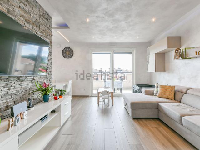Appartamento in vendita a Siziano, Lombardia