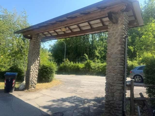 Appartamento in vendita a Tizzano Val Parma, Reggio Emilia