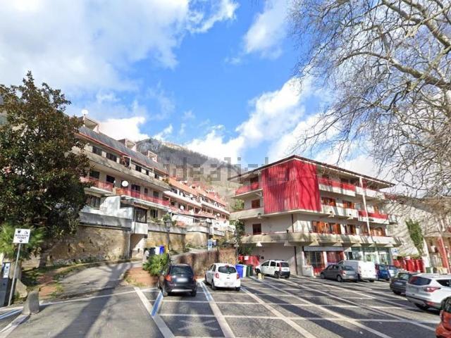 Appartamento in vendita a Mercogliano, Campania