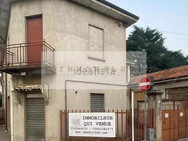 Appartamento in vendita a Barlassina, Lombardia