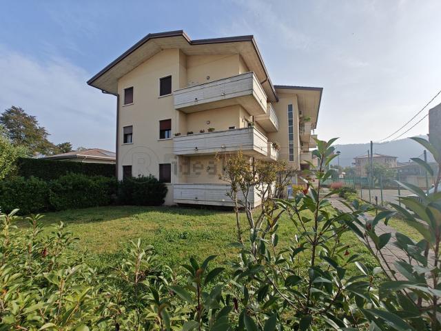 Appartamento in vendita a Trissino, Vicenza