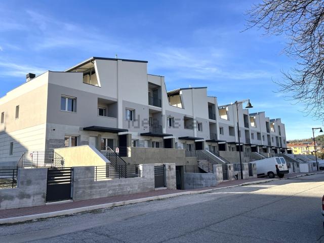 Appartamento in vendita a Marche, Pesaro E Urbino