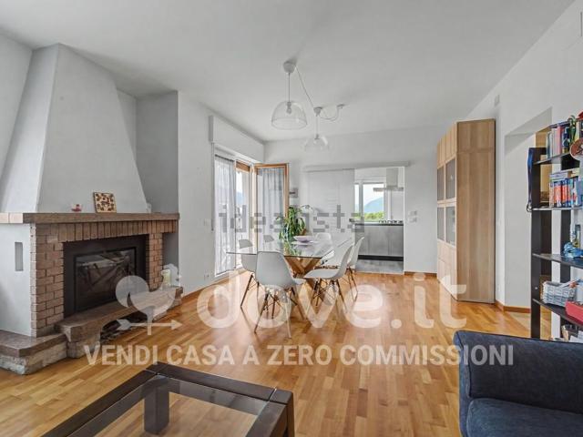 Appartamento in vendita a Feltre, Veneto