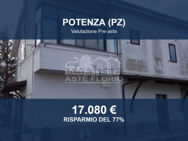 Appartamento in vendita a Potenza, Basilicata