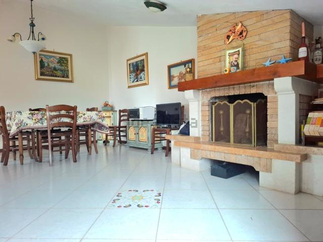 Appartamento in vendita a Montalbano Elicona, Sicilia