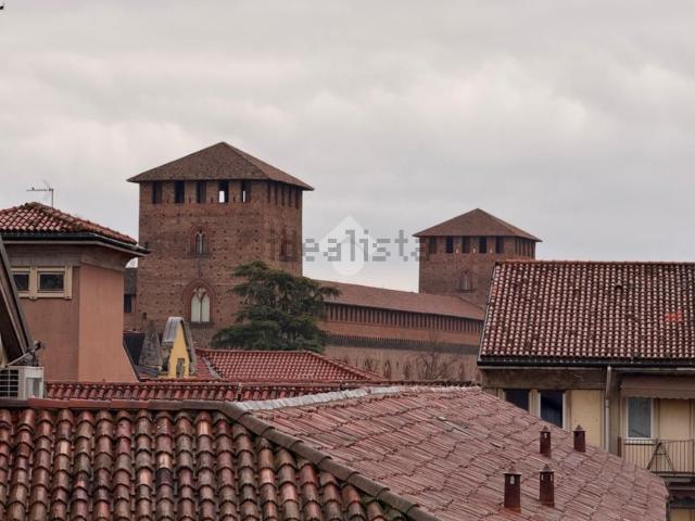 Appartamento in vendita a Pavia, Lombardia