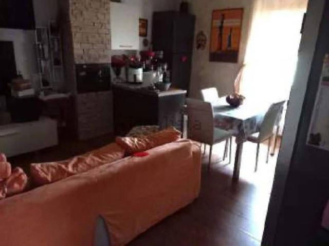 Appartamento in vendita a Riello, Viterbo