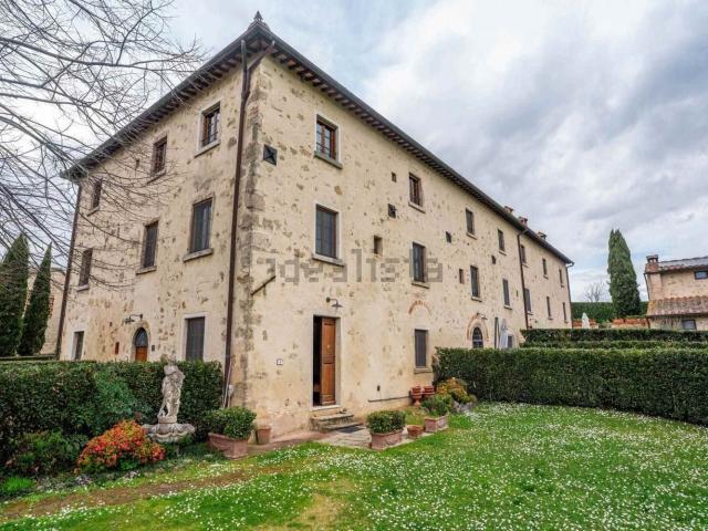 Appartamento in vendita a Lecchi, Toscana