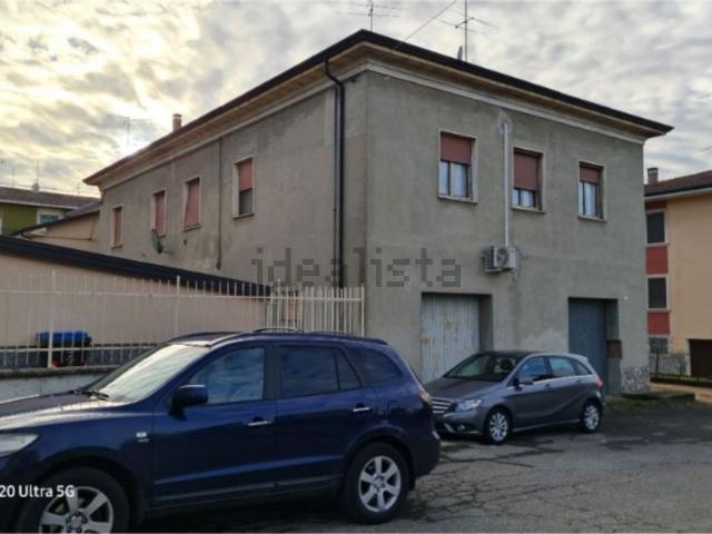 Appartamento in vendita a Borgonovo Val Tidone, Reggio Emilia