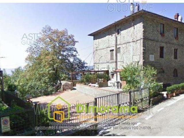Appartamento in vendita a Pistoia, Collina Vecchia