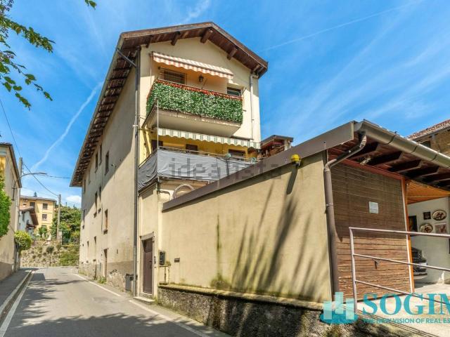 Appartamento in vendita a Albese, Albese con Cassano