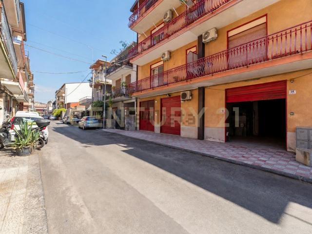 Appartamento in vendita a Librino, Catania