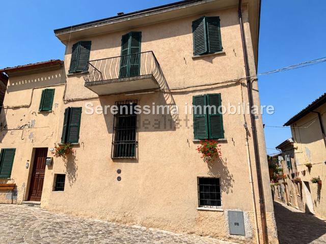 Appartamento in vendita a Montefabbri, Pesaro e Urbino