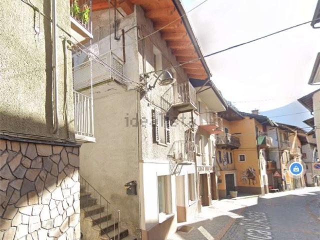 Appartamento in vendita a Torille, Verrès