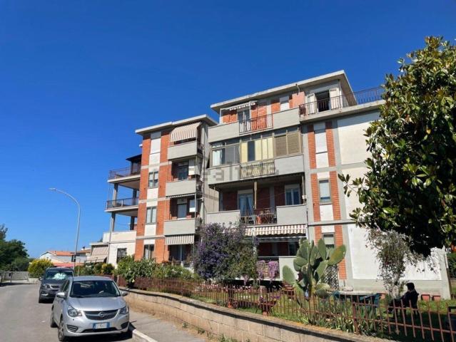 Appartamento in vendita a Follonica, Toscana