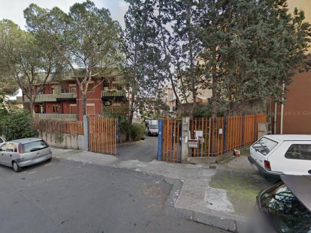 Appartamento in vendita a Picanello-Ognina-Barriera-Canalicchio, Catania