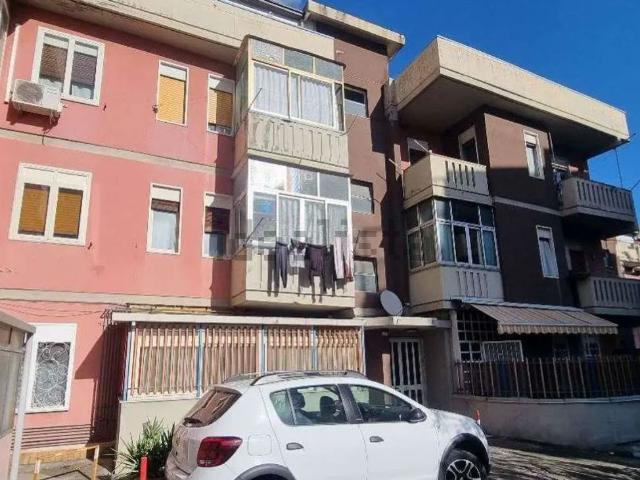 Appartamento in vendita a Barriera, Catania