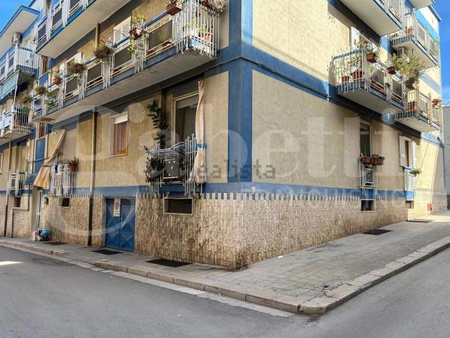 Appartamento in vendita a Puglia, Barletta-andria-trani