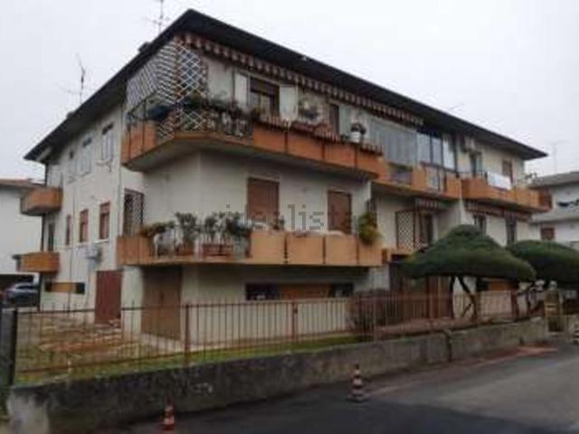 Appartamento in vendita a Lonigo, Veneto
