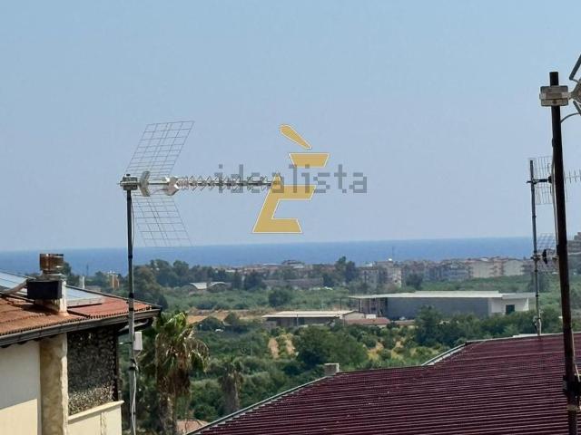 Appartamento in vendita a Calabria, Reggio Calabria