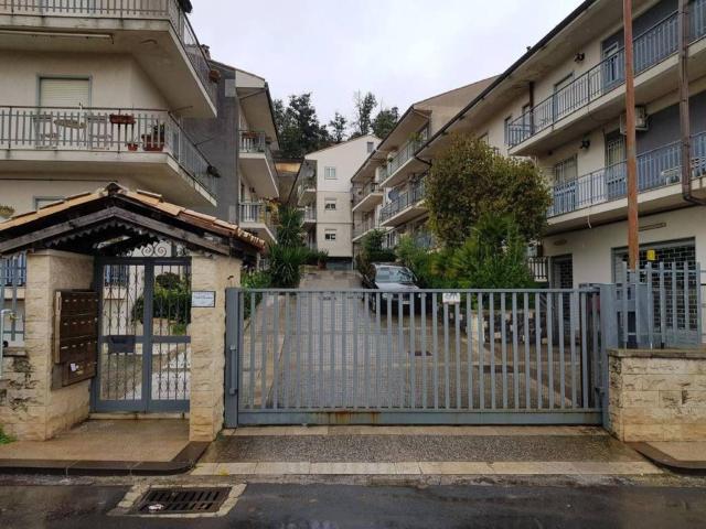 Appartamento in vendita a Vizzini, Sicilia