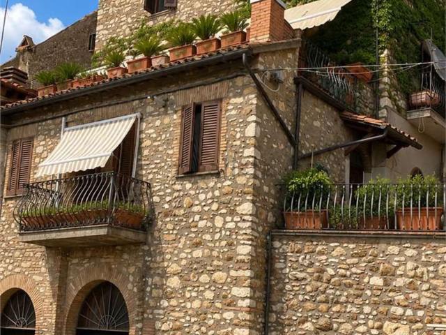 Appartamento in vendita a San Martino, Montecchio