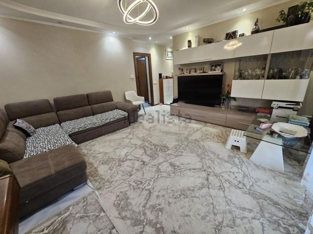 Appartamento in vendita a Ravenna, Reggio Emilia