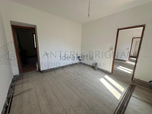 Appartamento in vendita a Isolabona, Liguria
