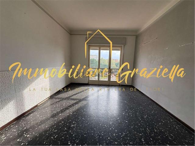 Appartamento in vendita a Vallecrosia, Liguria