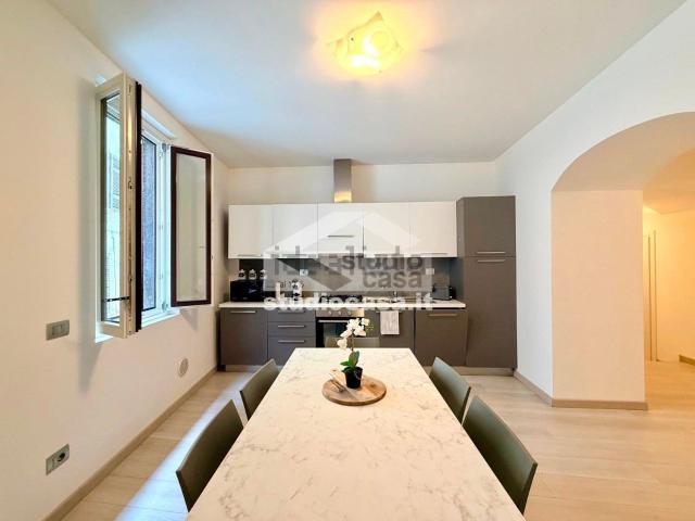 Appartamento in vendita a Carassone, Lovere
