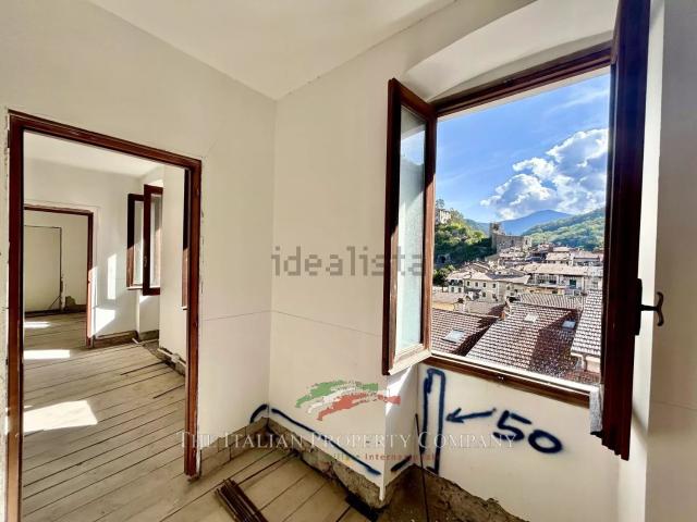 Appartamento in vendita a Dolceacqua, Liguria