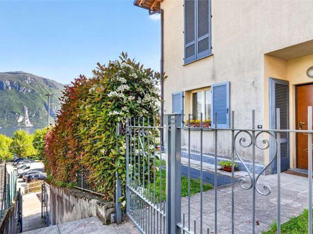 Appartamento in vendita a Bellagio, Lombardia