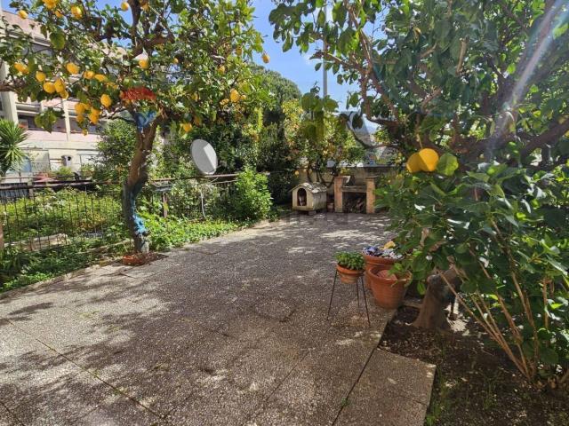 Appartamento in vendita a Sestri Levante, Liguria