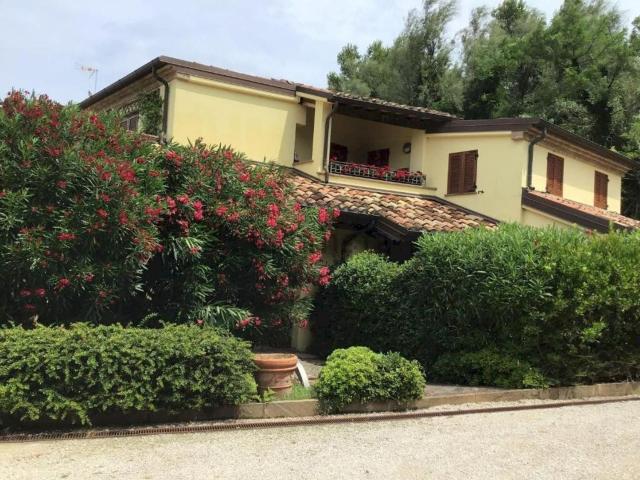 Appartamento in vendita a Marche, Pesaro E Urbino