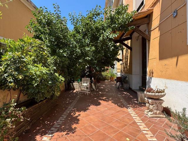 Appartamento in vendita a Porta a Terra, Piombino