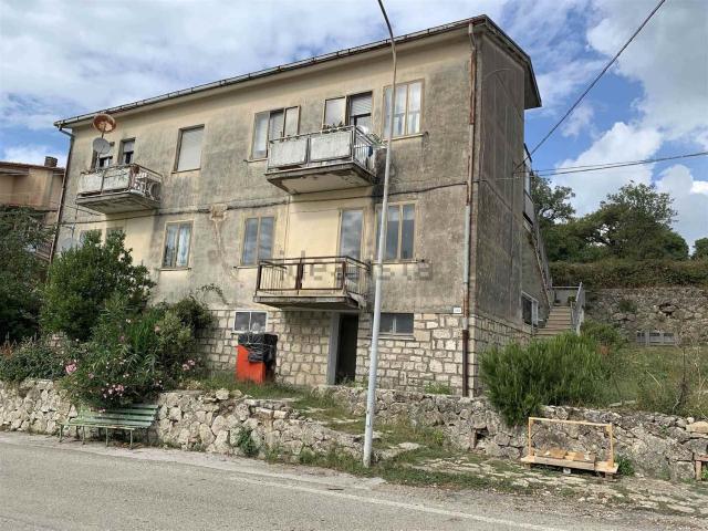 Appartamento in vendita a Unione dei Comuni Montani Amiata Grossetana, Roccalbegna