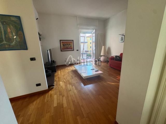 Appartamento in vendita a Pugliola, Lerici