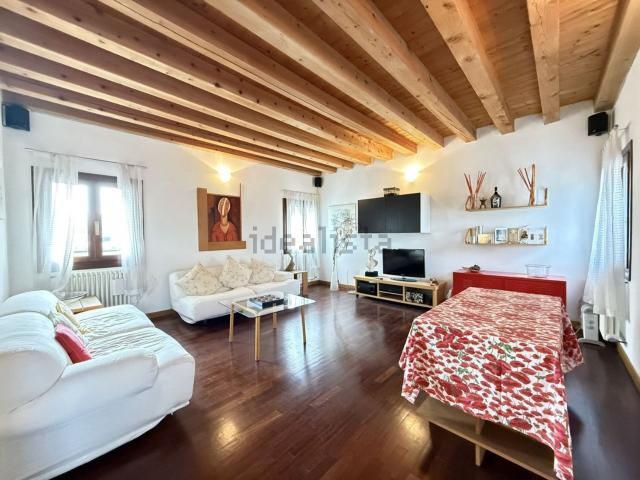 Appartamento in vendita a Este, Veneto