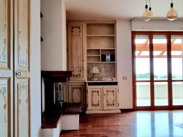Appartamento in vendita a Deruta, Umbria