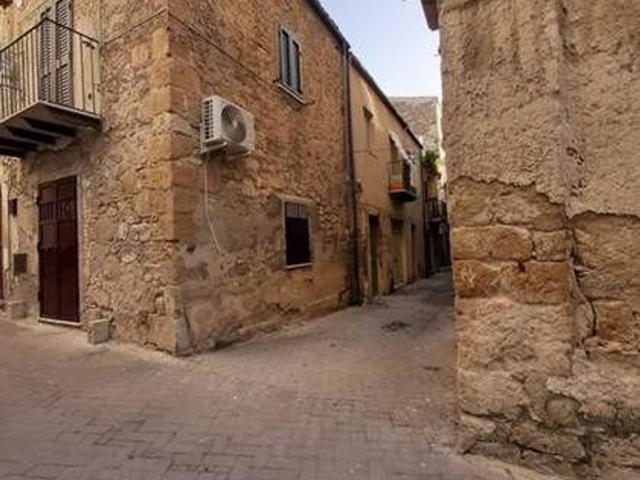 Appartamento in vendita a Quartiere Provvidenza, Caltanissetta