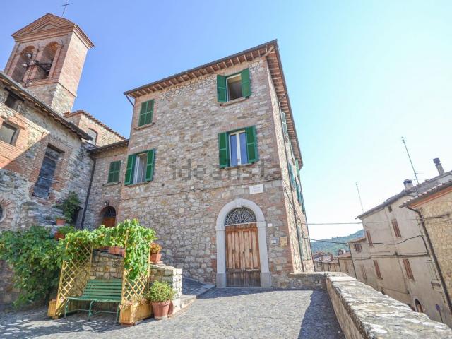 Appartamento in vendita a Fabro, Umbria