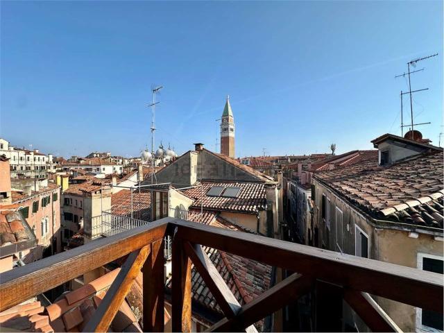 Attico in vendita a Venezia-Murano-Burano, Venezia