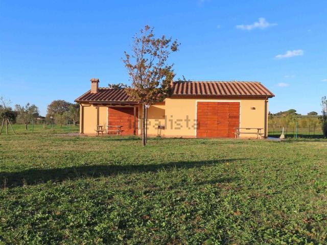 Appartamento in vendita a Cecina, Toscana