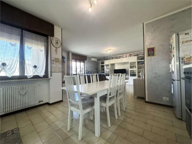 Appartamento in vendita a Roncà, Veneto
