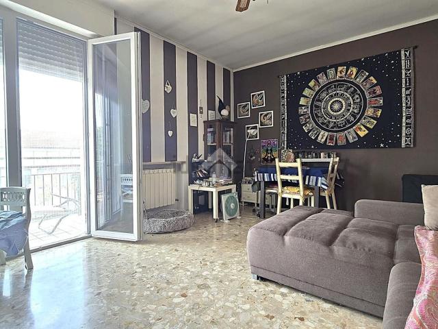 Appartamento in vendita a Azzano, Castel D'azzano